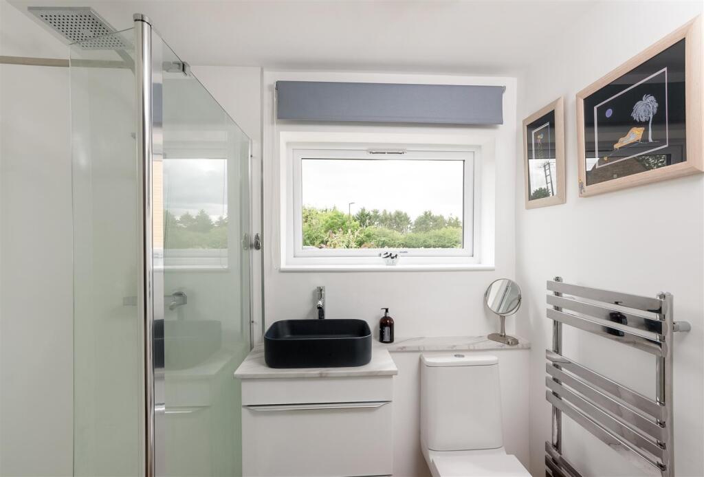 15 Arbour Close 1775-9.jpg