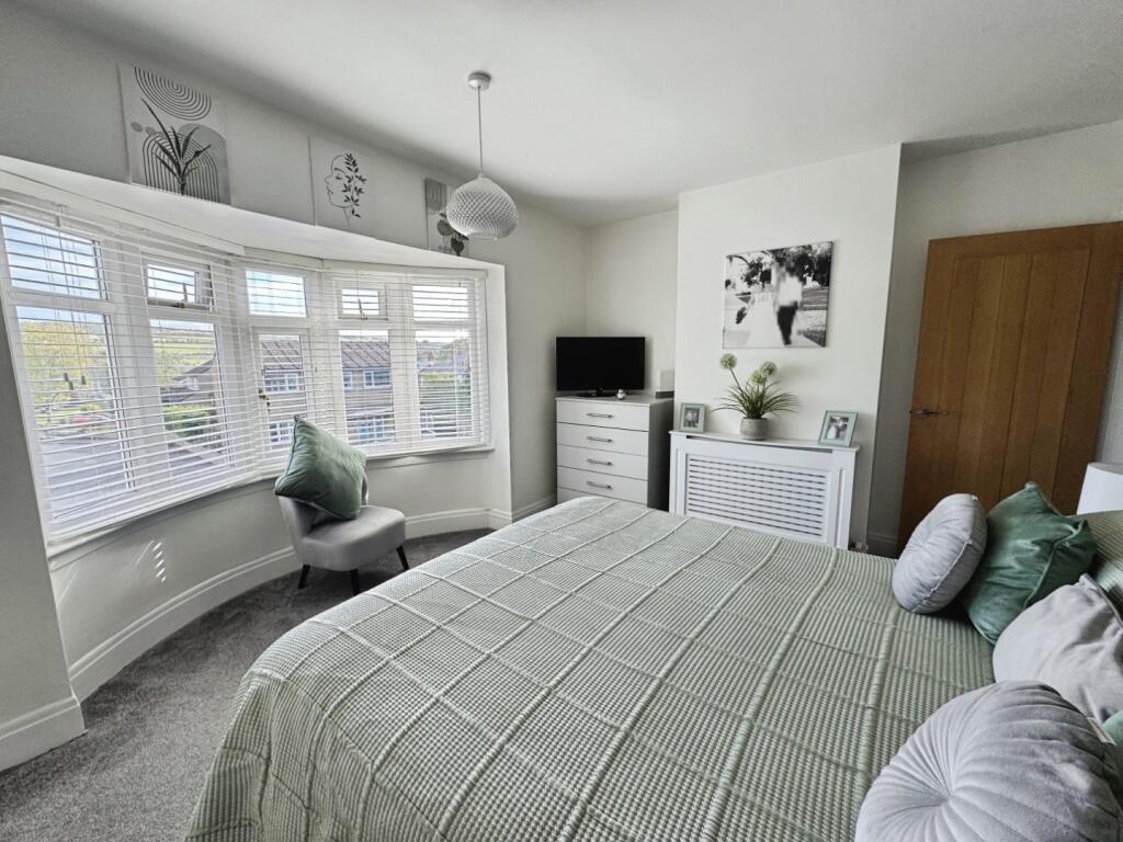 pbox-bedroom-339709.jpg