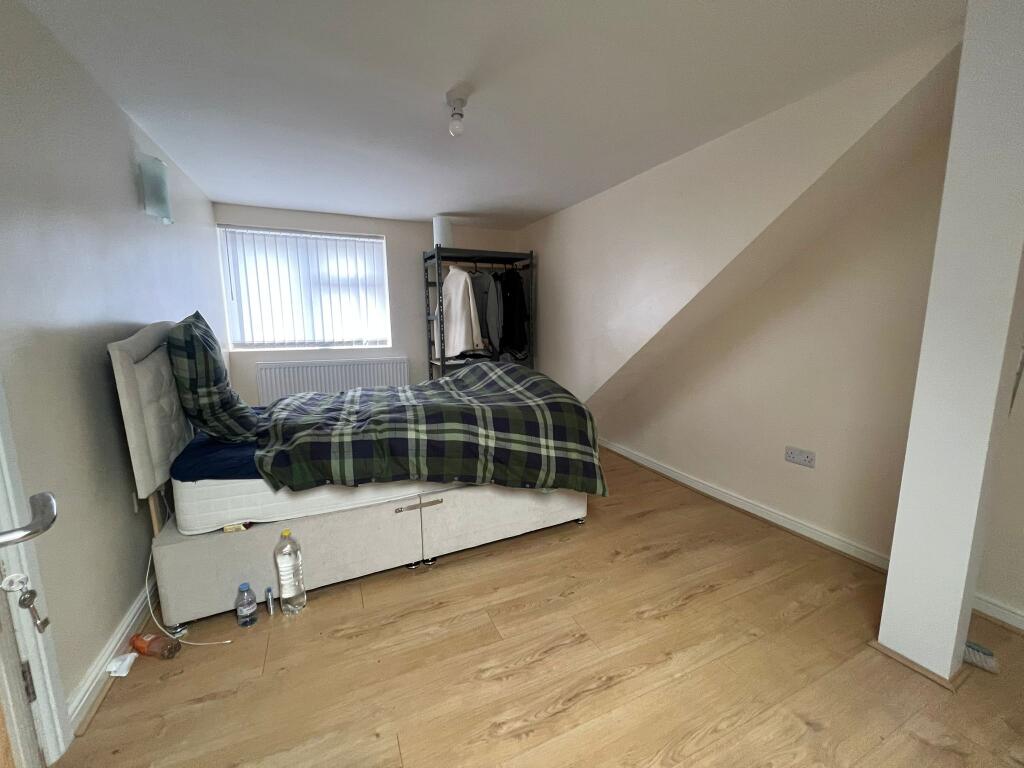 WhatsApp Image 2025-11-11 at 10.29.11 AM (1).jpeg