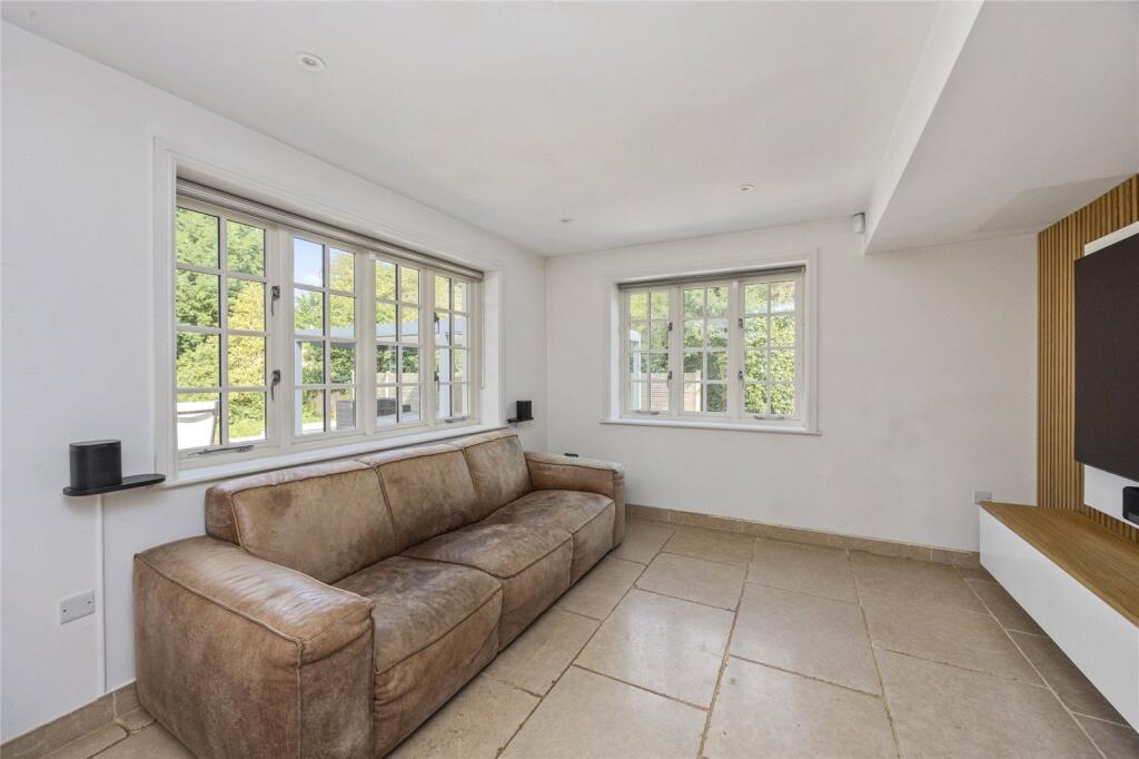 Snug/Family Room