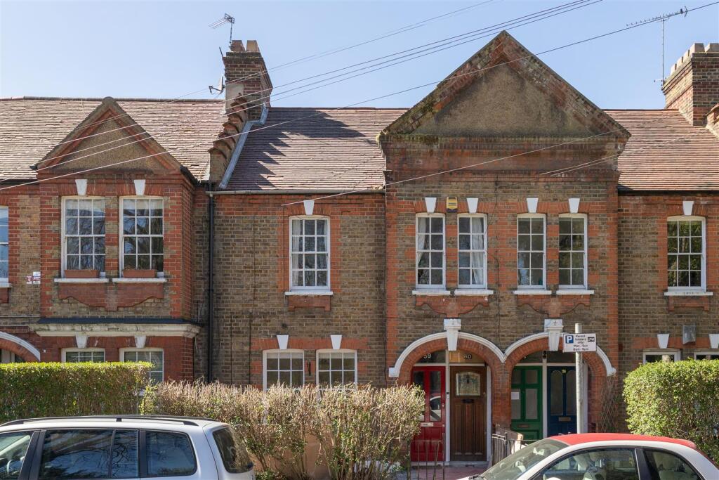 Winns Terrace, E17
