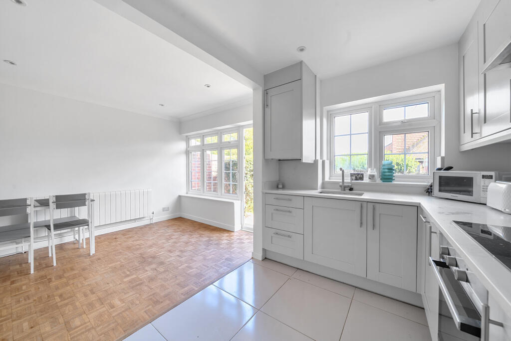 1348086-20-68b98f...