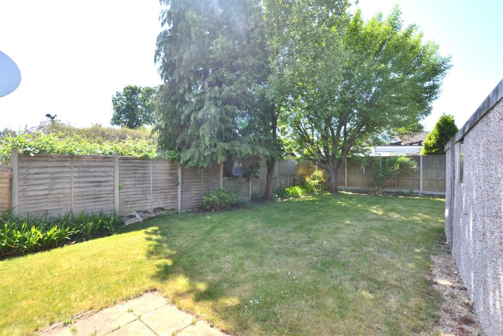 Garden 3.JPG