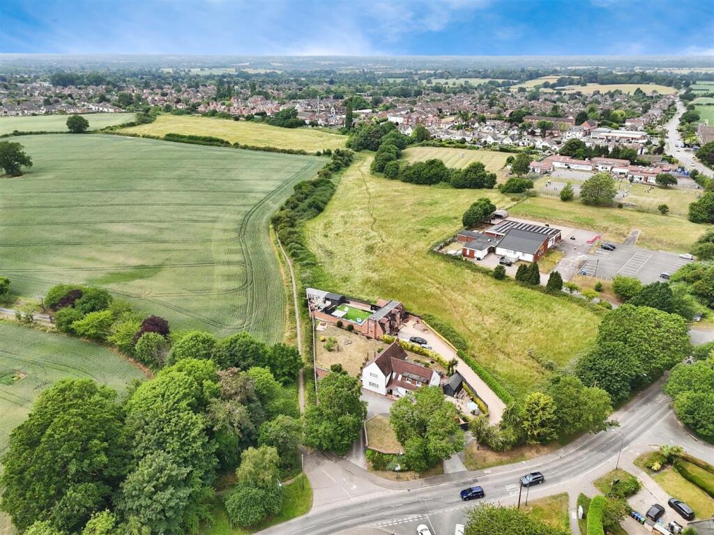 39f6ae15--4CF0-8266-41BA8EECAB16-29810-000027B62B9