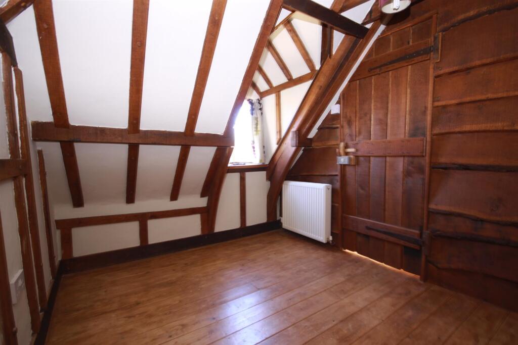 Bedroom 2 /Dressing Room