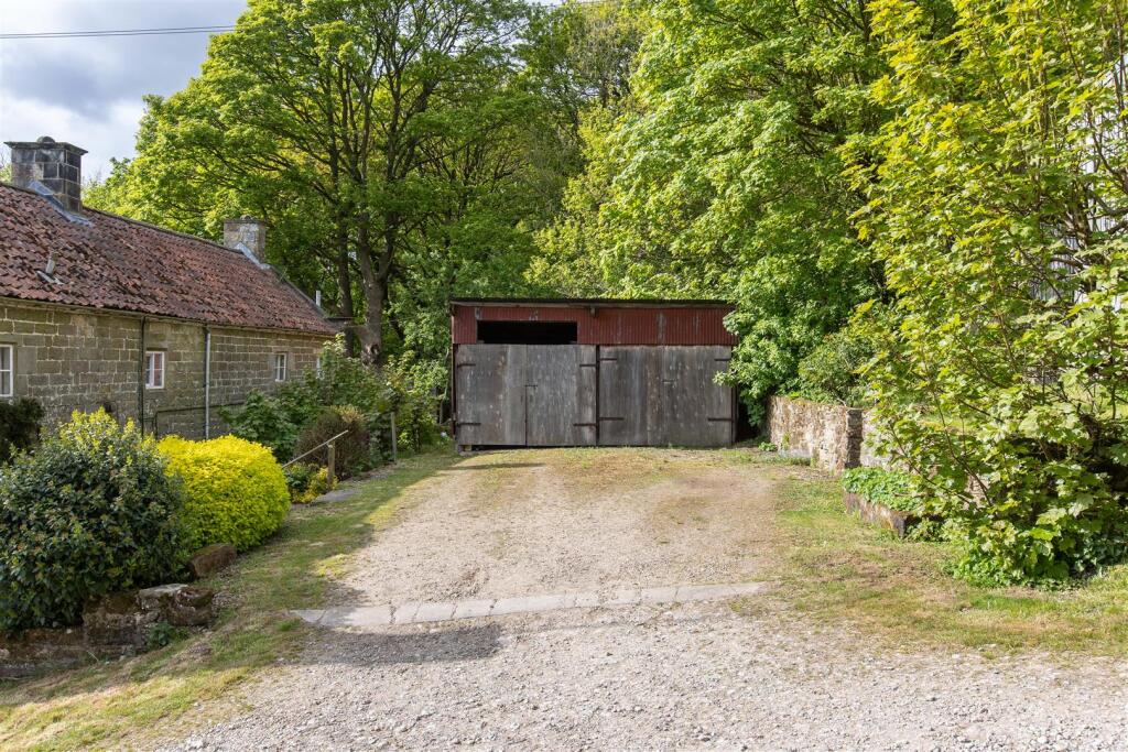 Dyke House Farm External-11.jpg