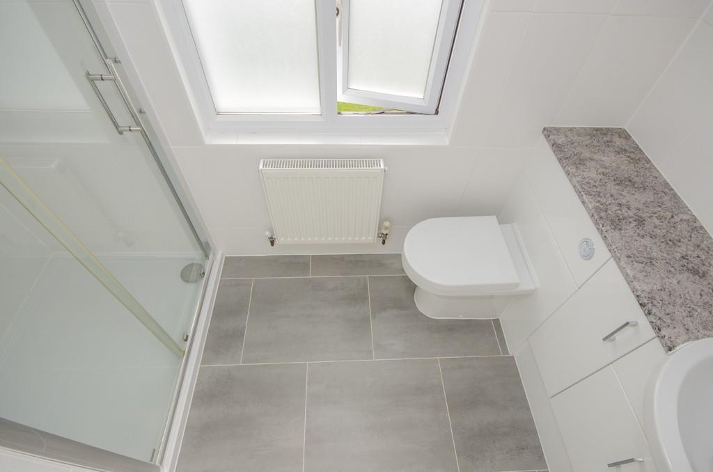 En suite.jpg