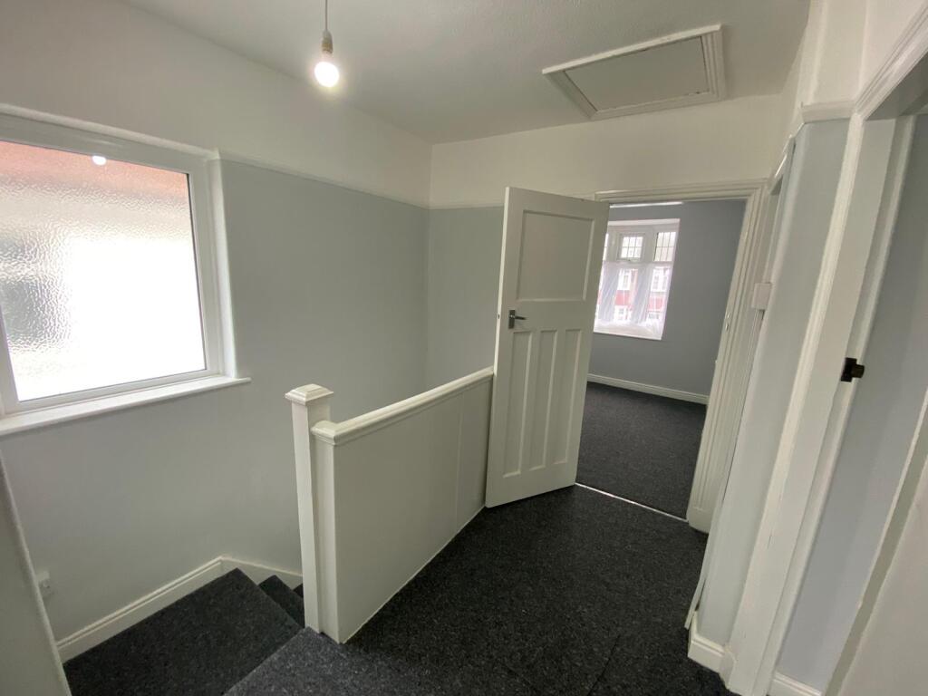 Sandhurst Drive Ilford IG3 9DD