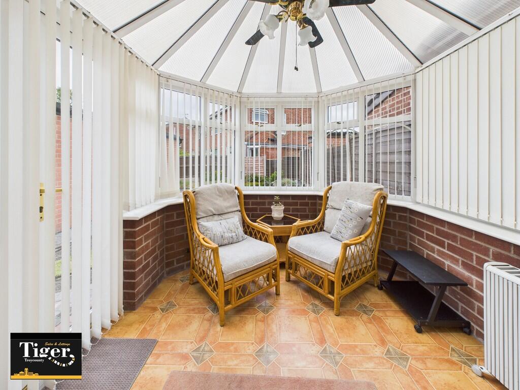 CAM02176G0-PR0681...