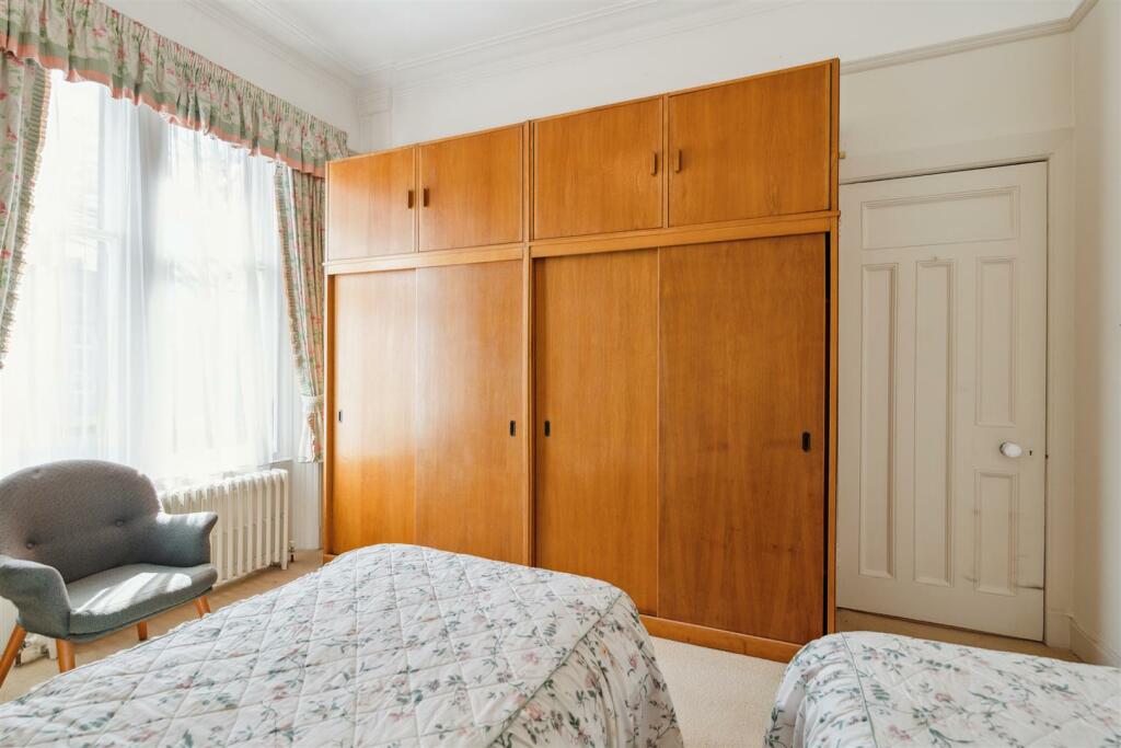 YATES HELLIER - 21 Larch Road (29 of 45).jpg