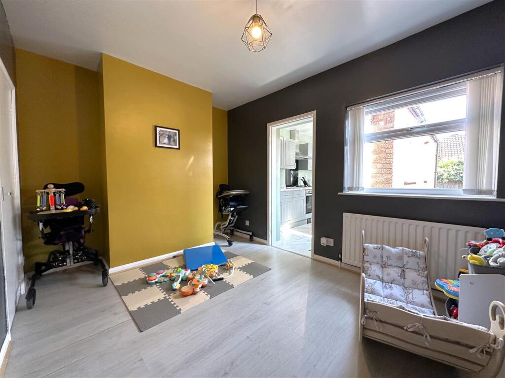 Dining Room 800
