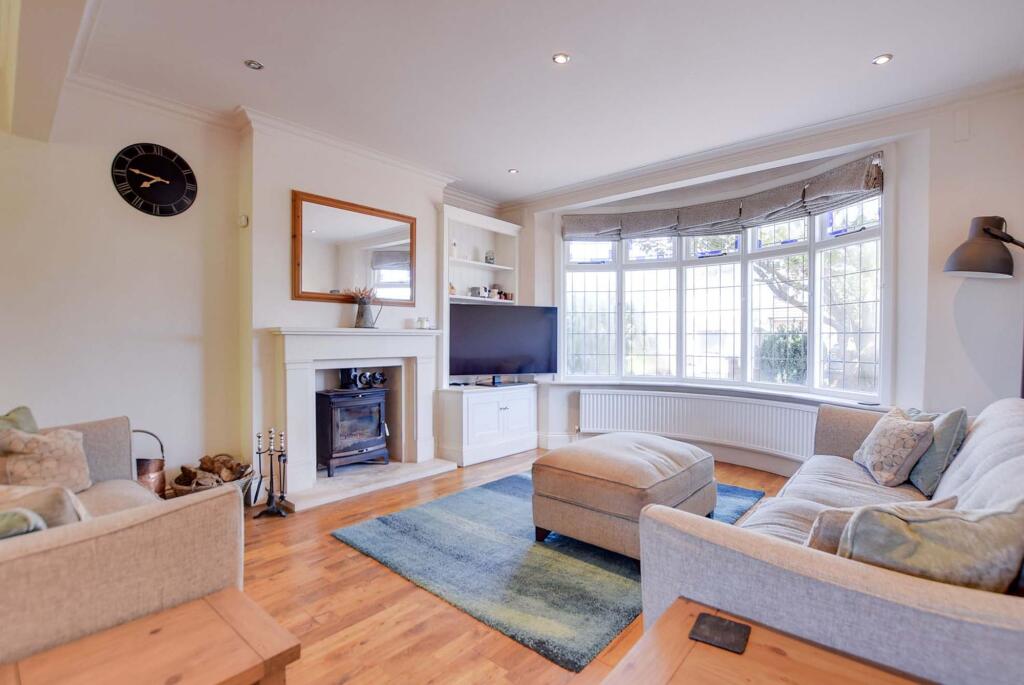 Lounge Dining Room