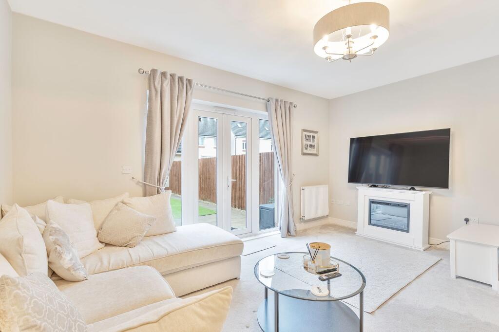 Lounge / Dinning Room
