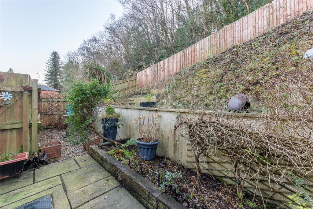 5 Snatchwood Court-39.jpg