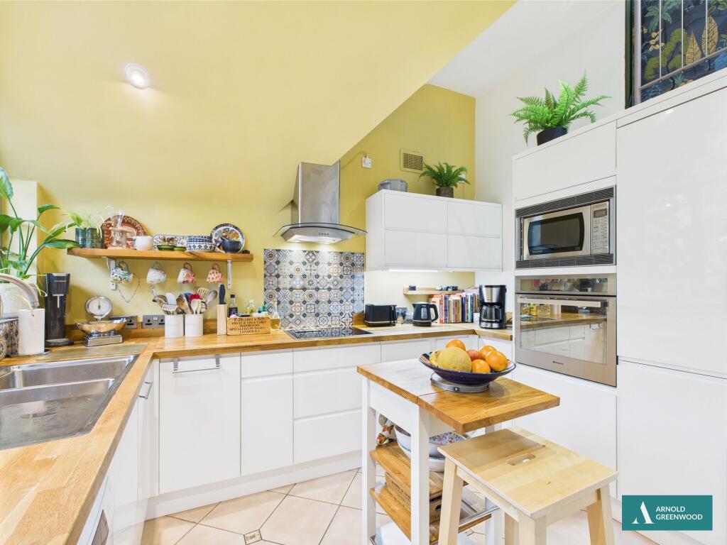 Lounge/dining room/kitchen