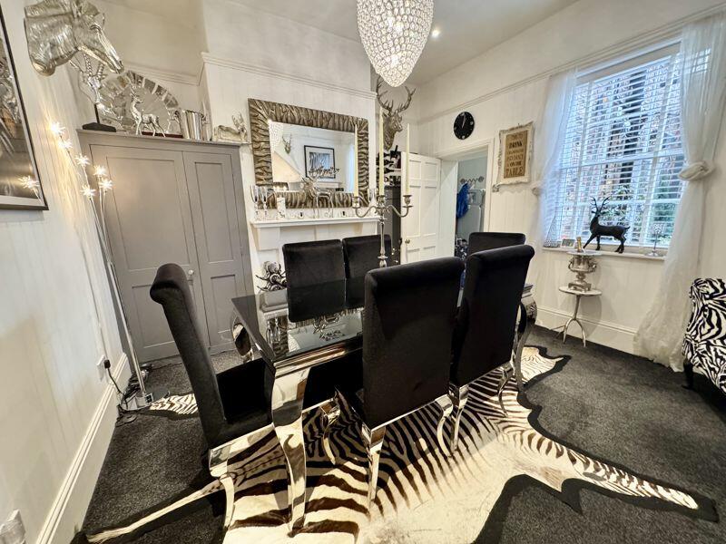 Dining room 2