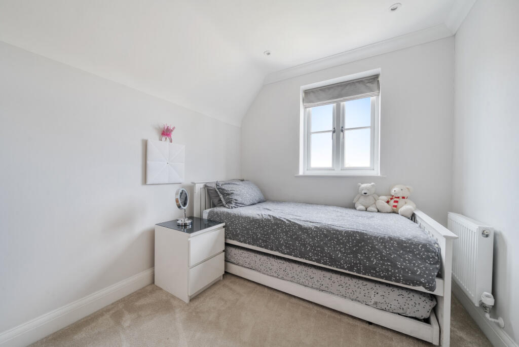 1302473-18-683da6...