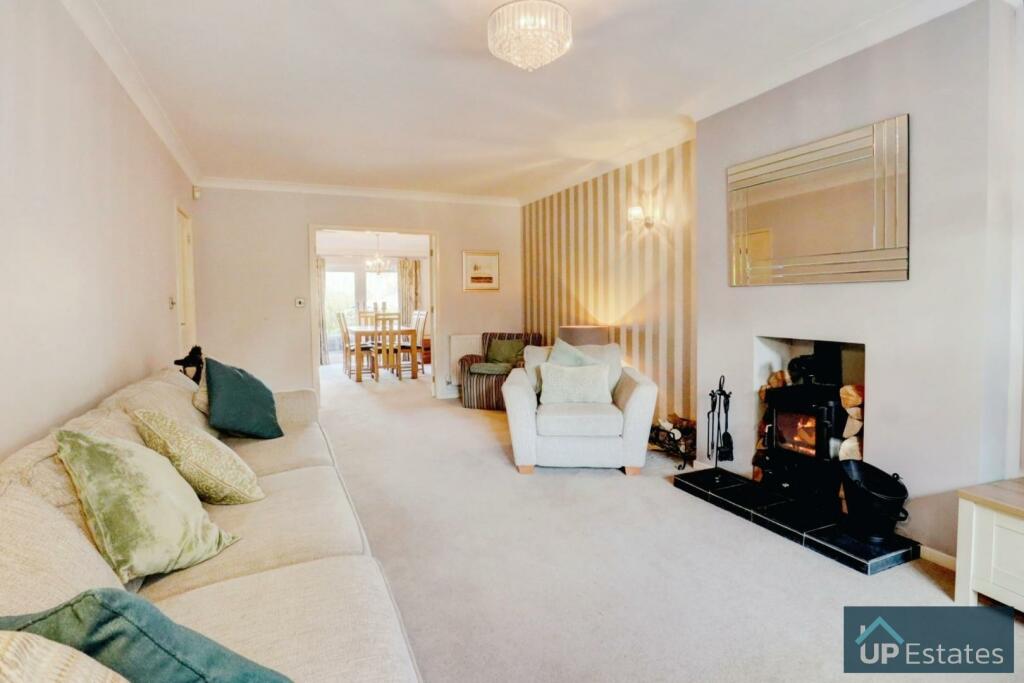 Spacious Lounge