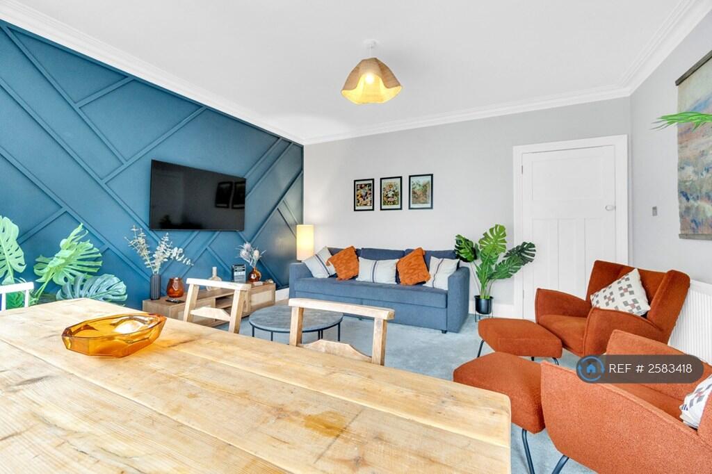 Dining/Living Area 