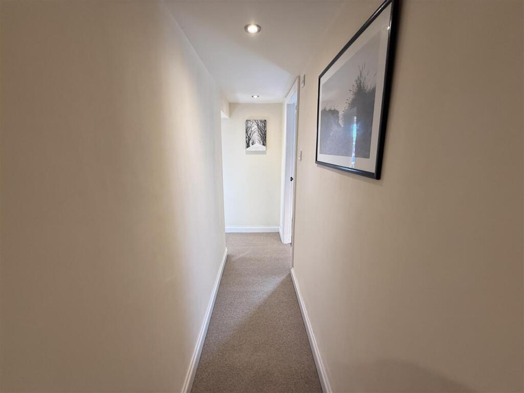 Eagle Street 3.jpg