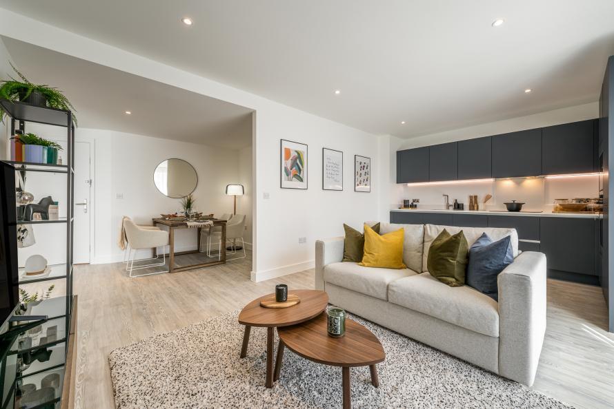 Lampton 1 bed Open Plan Kitchen/Diner April