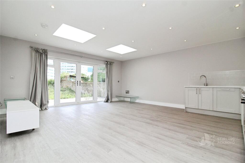 Kitchen/Living Room
