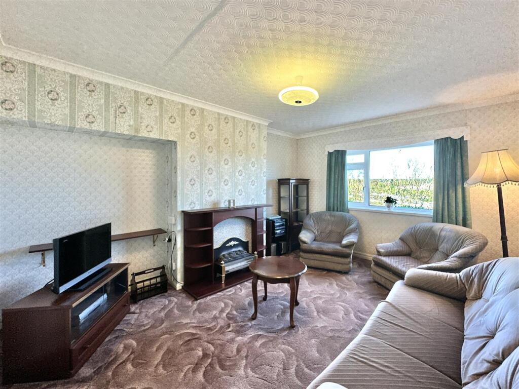Living  Room.jpg