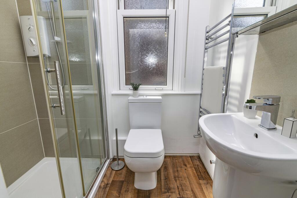 Flat2_8SeelyRoad-Bat