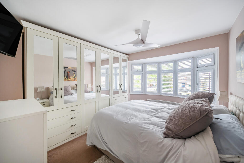 1304888-15-6841ae...