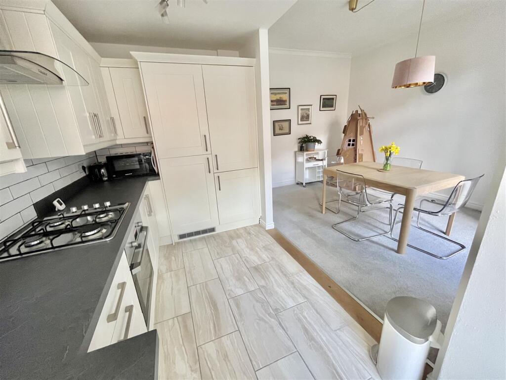 Kitchen Aspect 2