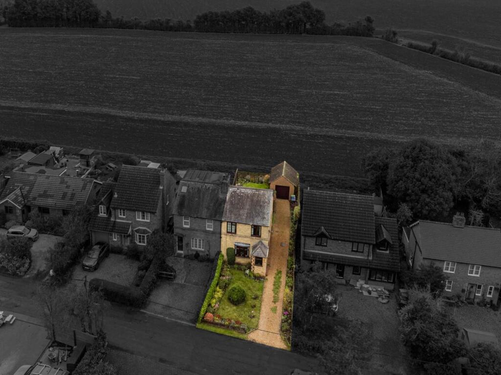 Tadlow Drone-1