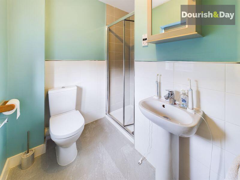En-Suite (Bedroom One)