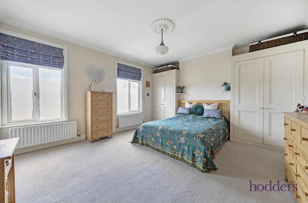 31f70f20-7d53-461...