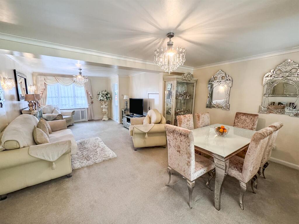 Screenshot 2025-08-19 at 10.15.28.jpg