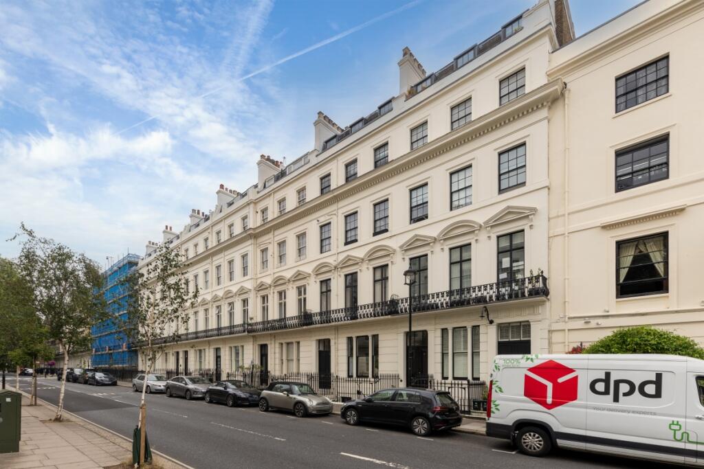 Strathern Place 9...