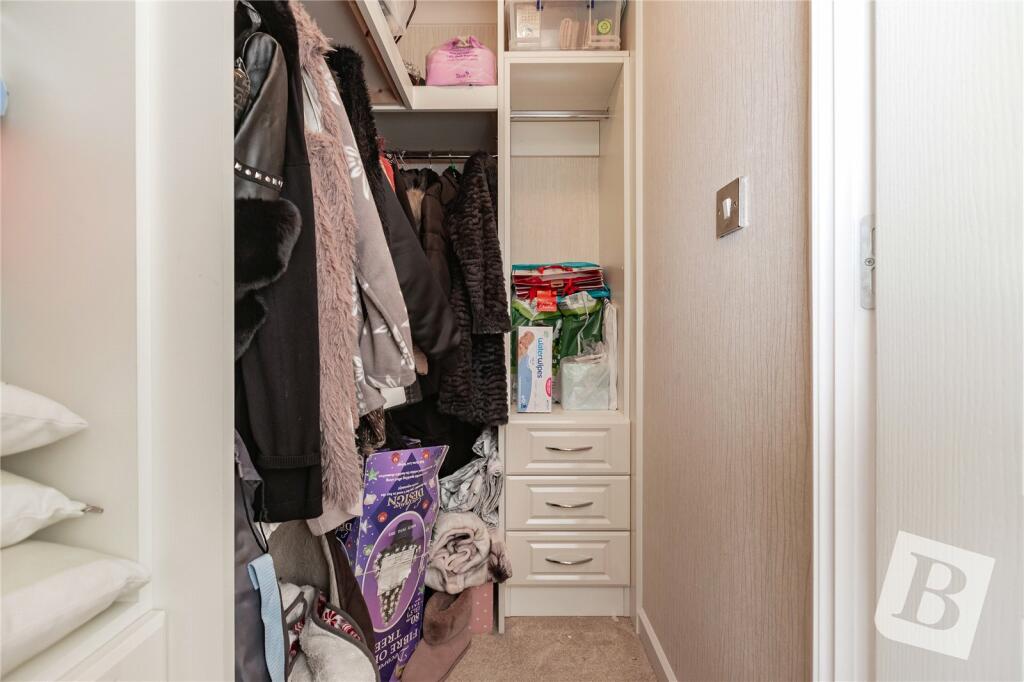 Walk In Wardrobe