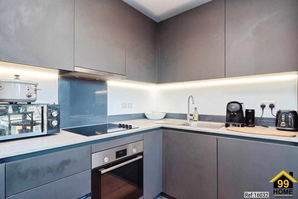 Headwater Point, London, E3