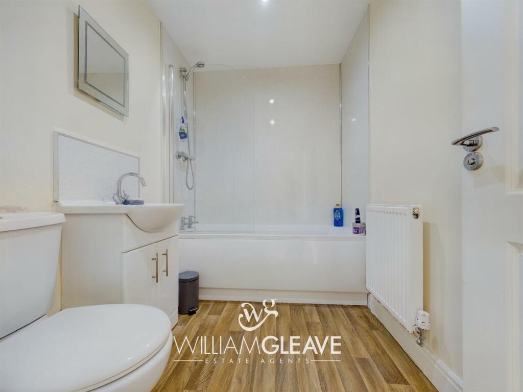 CAM01391G0-PR0071-ST