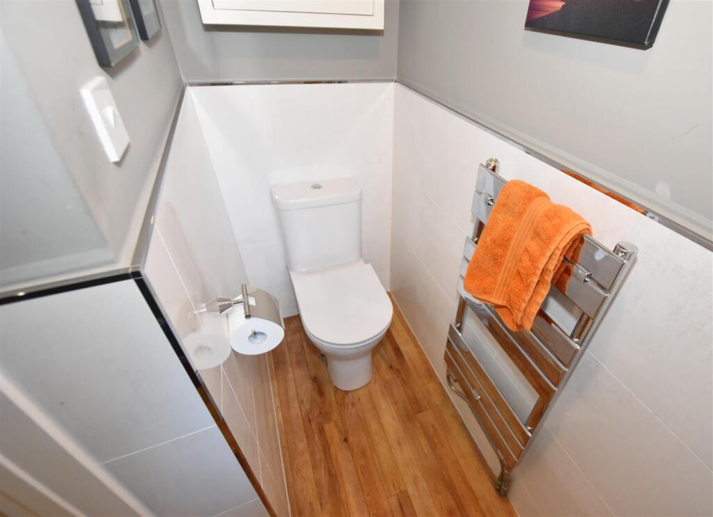 Downstairs WC.jpg