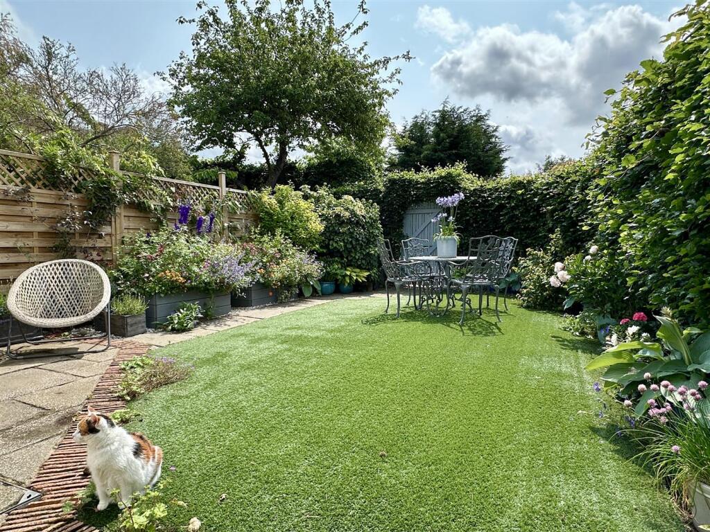 GARDEN