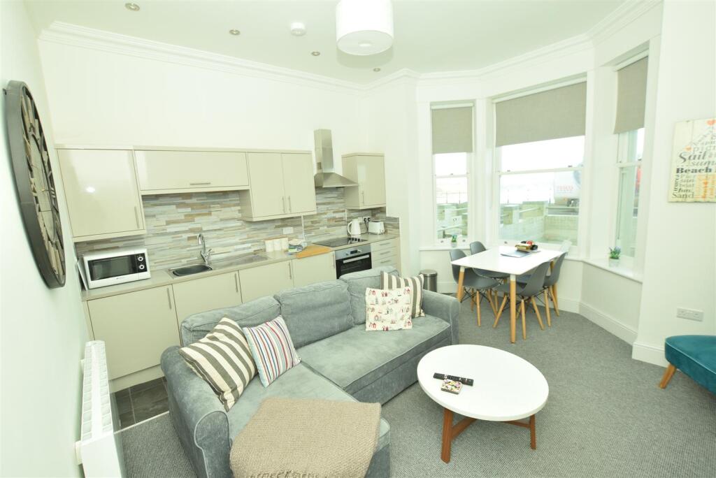 Lounge Area