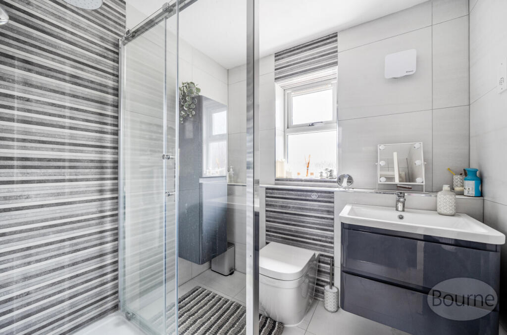 39ff19bd-e804-4a6...