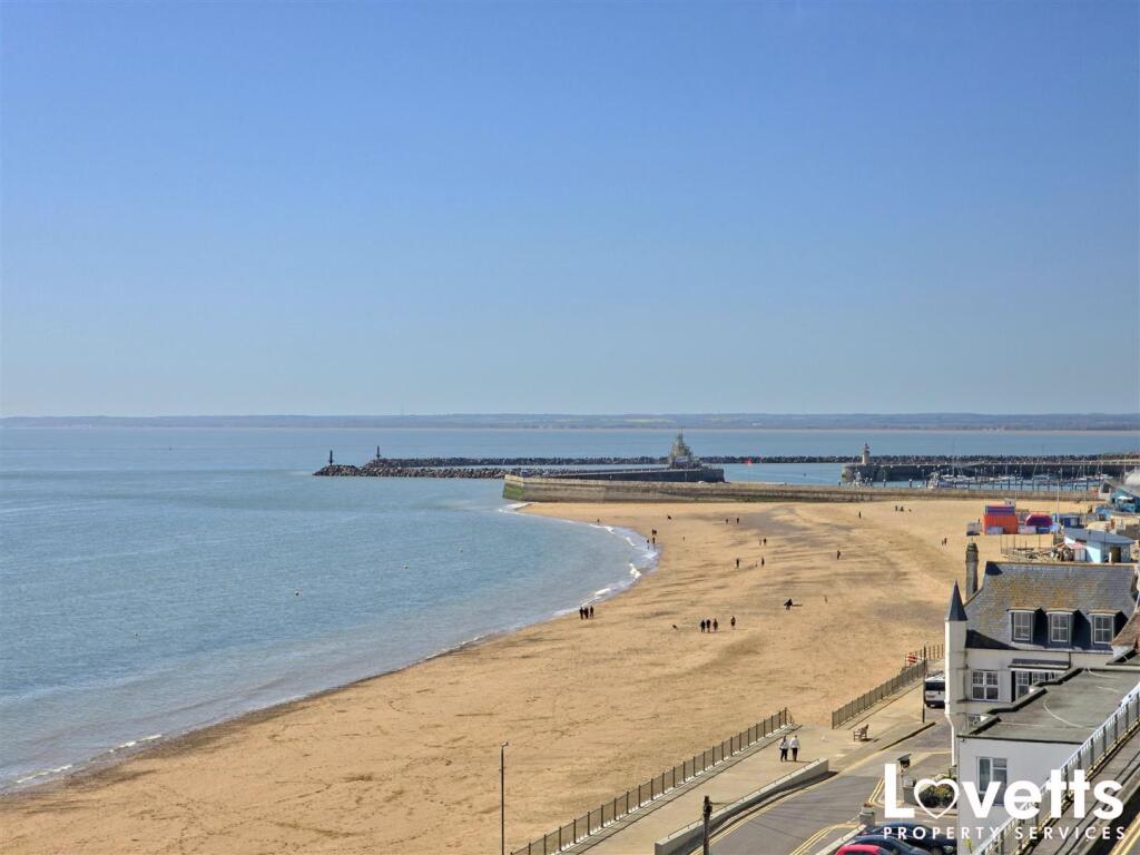 Sea Front