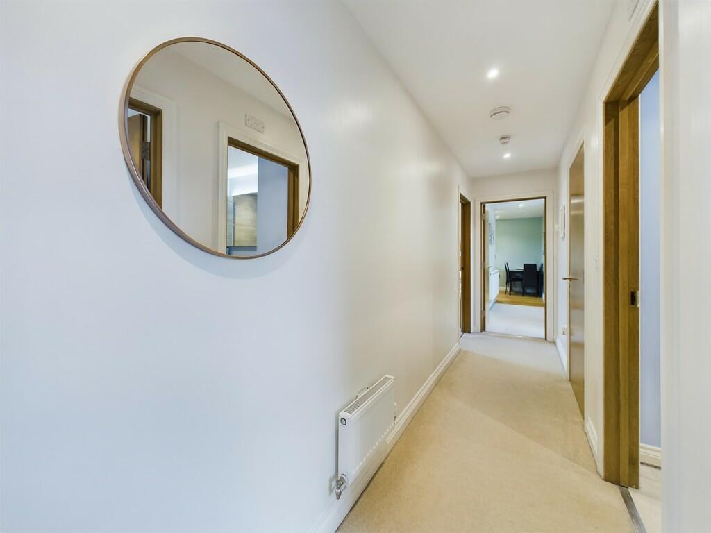 CAM03974G0-PR0048...