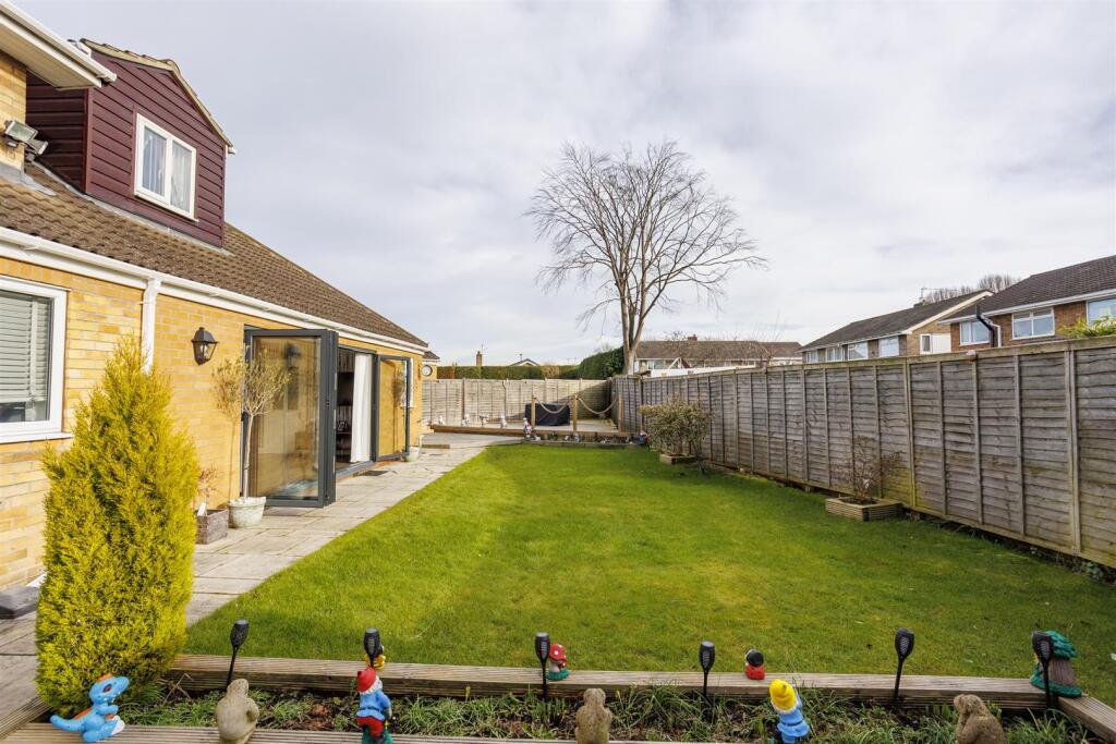 11_Thornwood_Covert_Externals_8.jpg