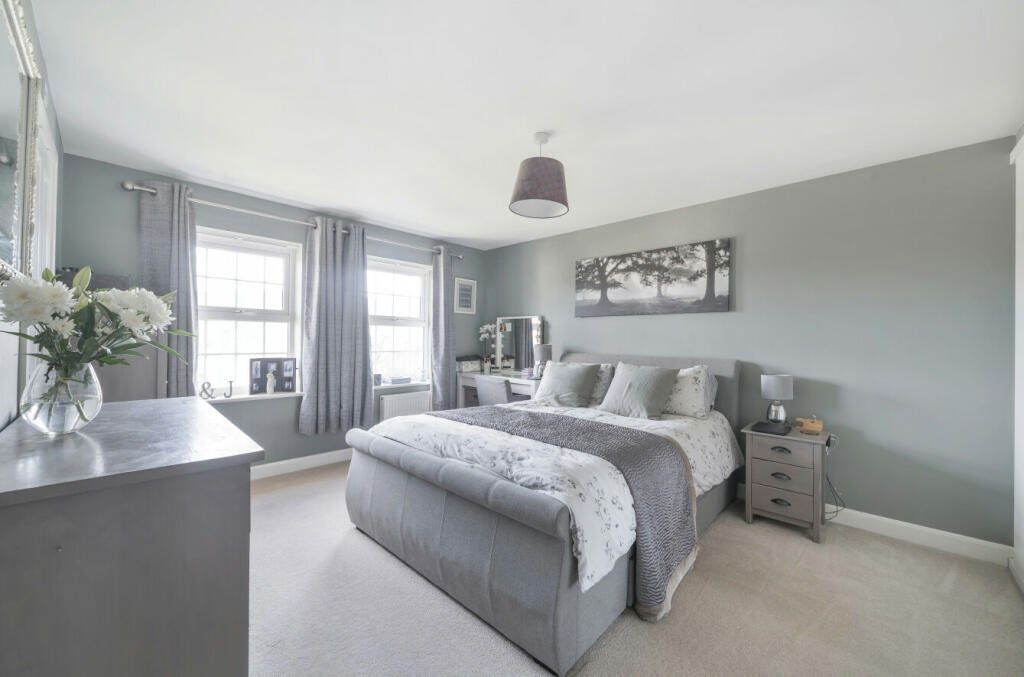 7 Pinwill Crescent