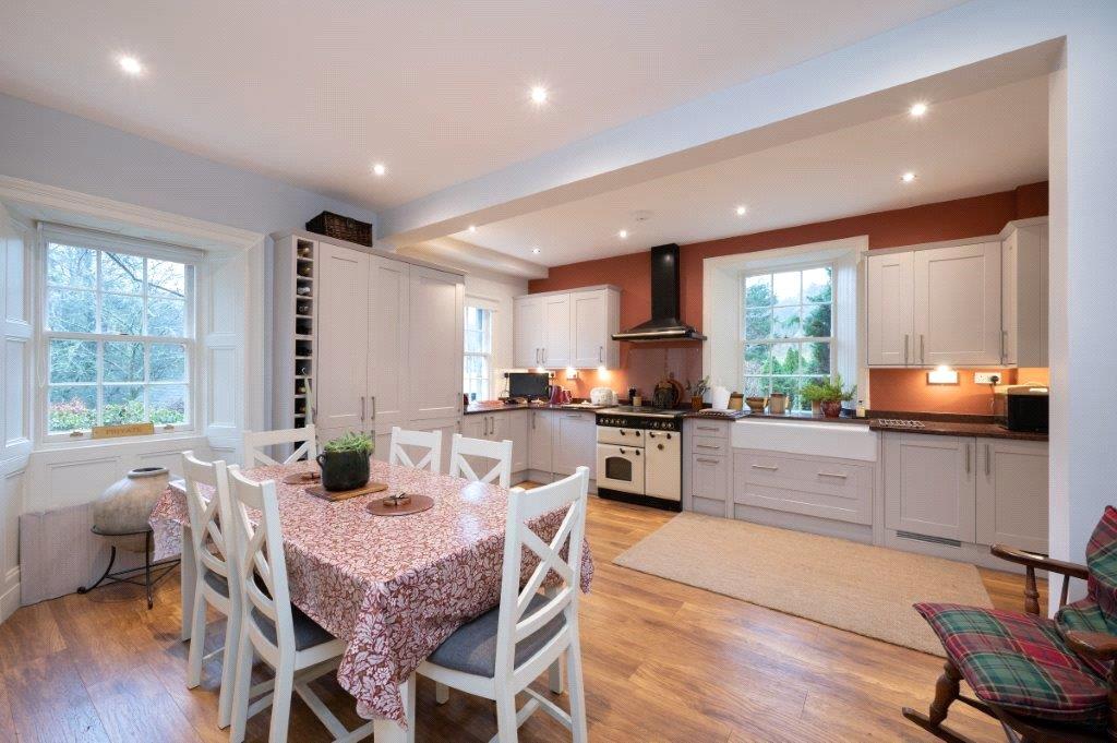 Dining Room/Kitchen