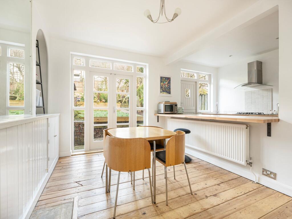 Kitchen / Dining Room