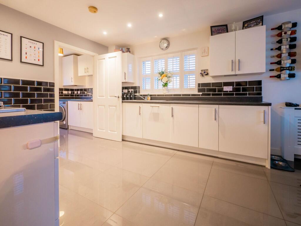 Kitchen/Breakfast Room