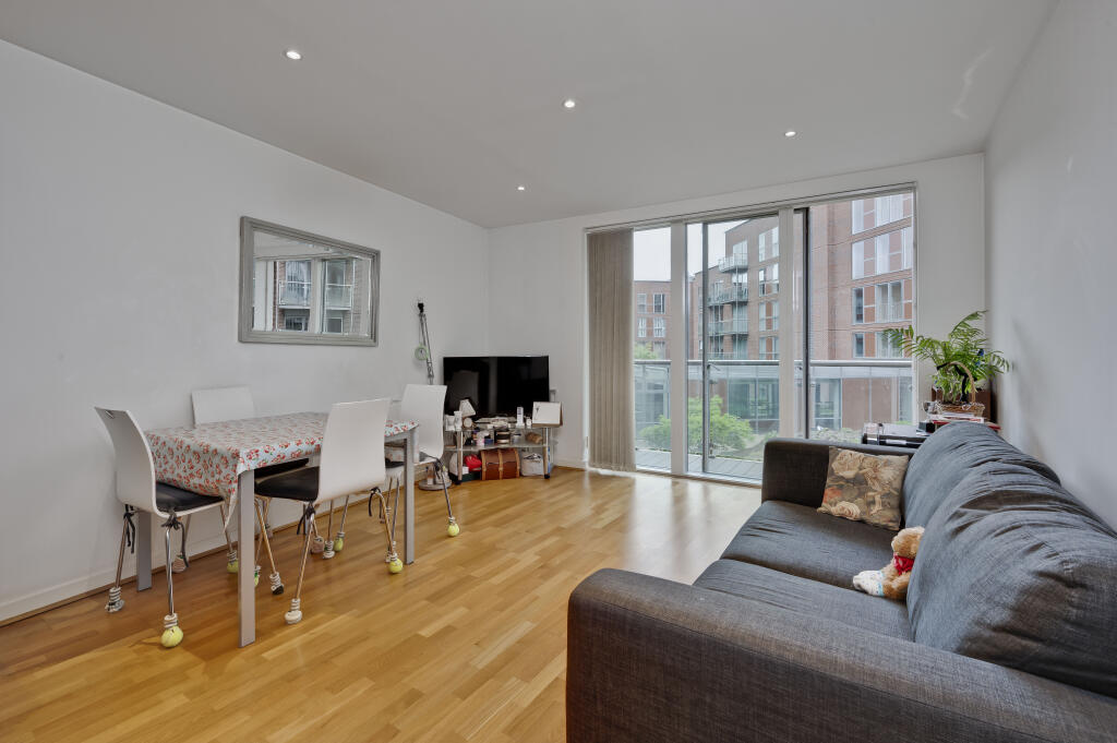 2022 - Living Room